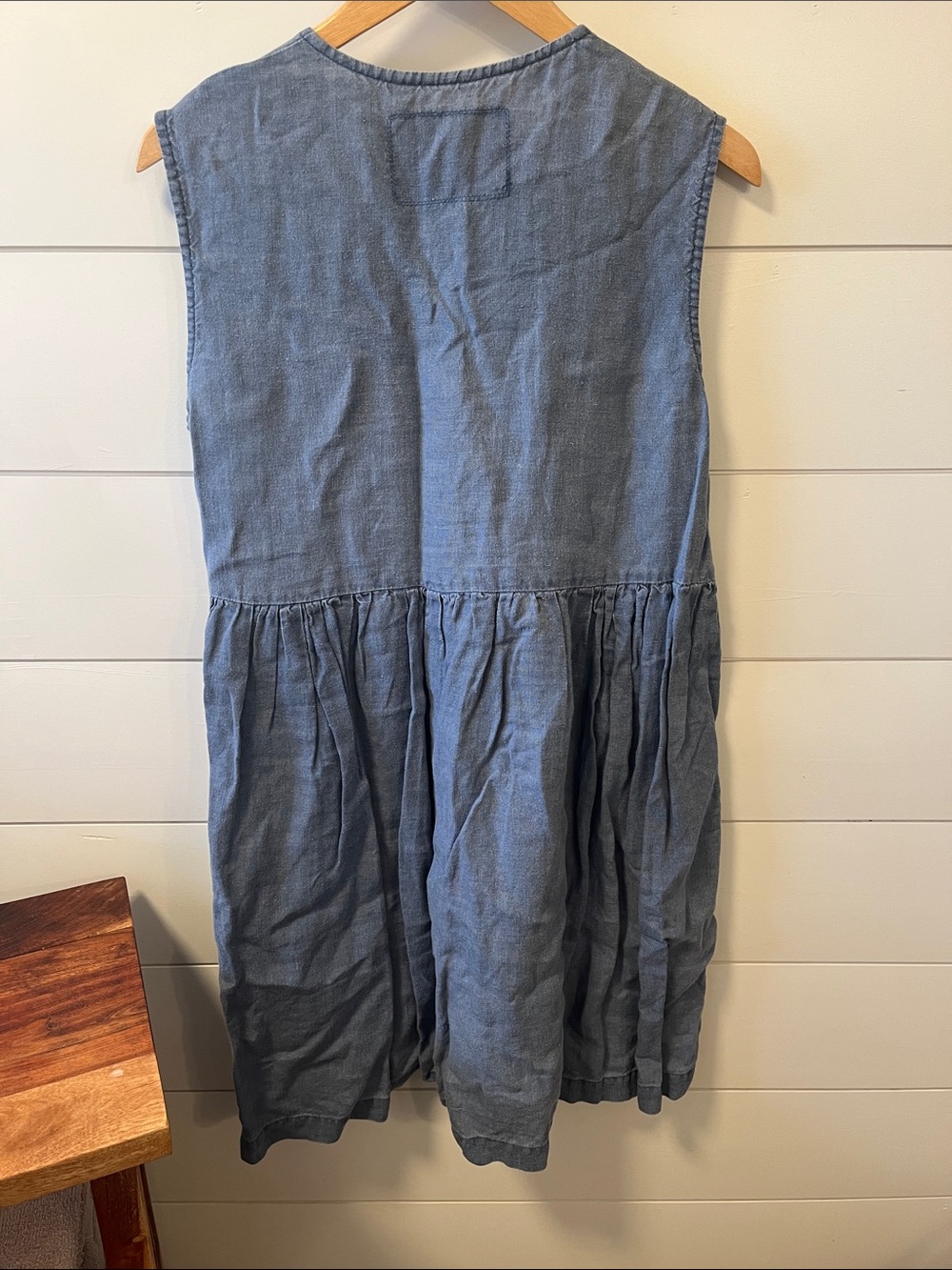 notPERFECTLINEN Sleeveless MAMA Dress in Denim Blue - Picture 3 of 6